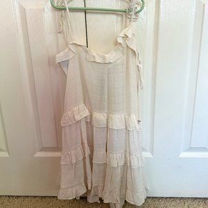 Flowy ruffle dress